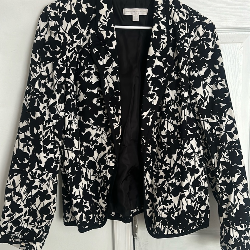 New York and Company Blazer
